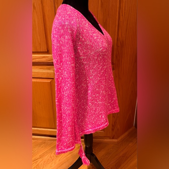Lilly Pulitzer MacKay V-Neck Tassels Knit Sweater in Raz Berry Slub Size Large - Picture 4 of 9